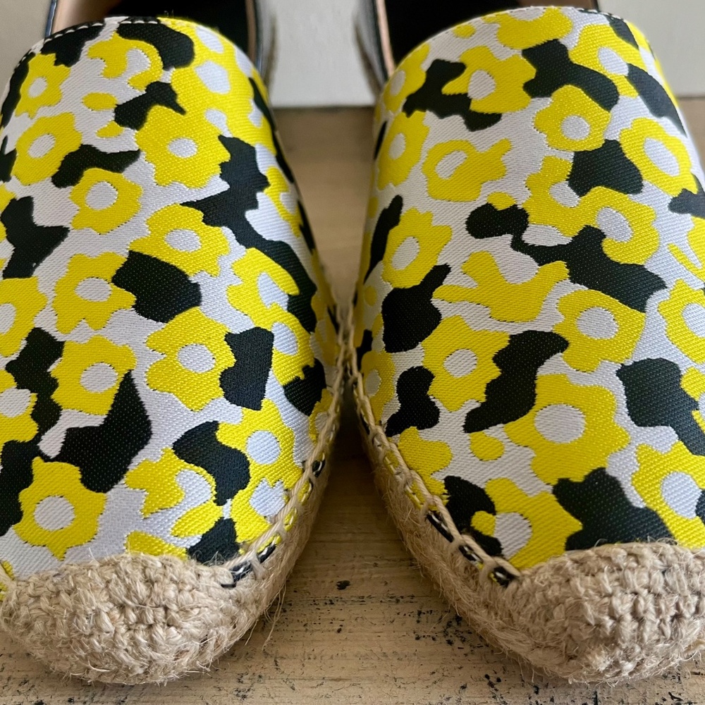 Jimmy Choo D'orsay Floral Espadrille Flats Yellow Black Canvas – Size 37